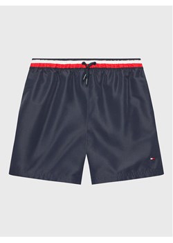 Tommy Hilfiger Szorty kąpielowe UB0UB00419 Granatowy Regular Fit ze sklepu MODIVO w kategorii Kąpielówki chłopięce - zdjęcie 181066168