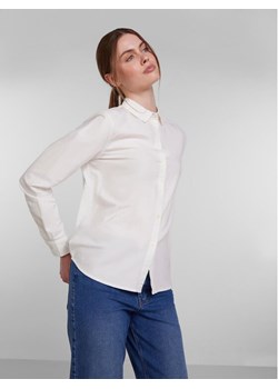 Pieces Koszula Irena 17087952 Biały Regular Fit ze sklepu MODIVO w kategorii Koszule damskie - zdjęcie 181066675