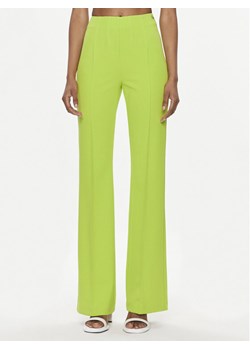 Liu Jo Spodnie materiałowe CA4137 J1930 Zielony Flare Fit ze sklepu MODIVO w kategorii Spodnie damskie - zdjęcie 181066705