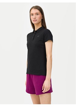 4F Polo 4FWSS24TPTSF132 Czarny Slim Fit ze sklepu MODIVO w kategorii Bluzki damskie - zdjęcie 181066865
