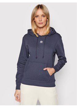 adidas Bluza Hoodie HF7509 Granatowy Regular Fit ze sklepu MODIVO w kategorii Bluzy damskie - zdjęcie 181066955