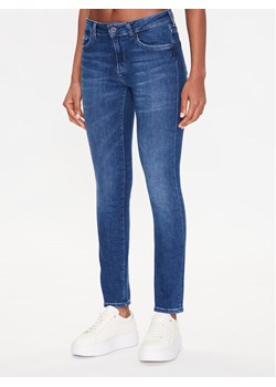 Mustang Jeansy Shelby 1013584 Granatowy Slim Fit ze sklepu MODIVO w kategorii Jeansy damskie - zdjęcie 181068865