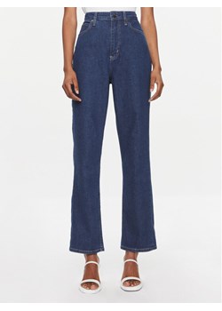 Calvin Klein Jeansy K20K206576 Granatowy Relaxed Fit ze sklepu MODIVO w kategorii Jeansy damskie - zdjęcie 181068957