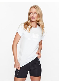 New Balance T-Shirt NB Essentials Stacked Logo T-Shirt WT31546 Niebieski Regular Fit ze sklepu MODIVO w kategorii Bluzki damskie - zdjęcie 181070225