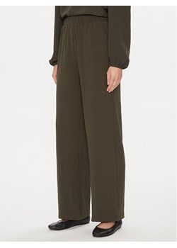Vero Moda Spodnie materiałowe 10302548 Szary Loose Fit ze sklepu MODIVO w kategorii Spodnie damskie - zdjęcie 181070335