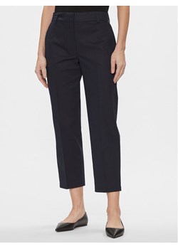 Tommy Hilfiger Chinosy WW0WW40504 Granatowy Regular Fit ze sklepu MODIVO w kategorii Spodnie damskie - zdjęcie 181070376