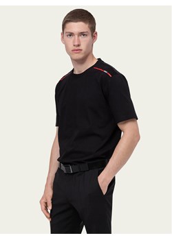 Hugo T-Shirt Dyrtid 50432062 Czarny Regular Fit - id: 0000207549487 - marki Hugo Boss - 181071345 Hugo T-Shirt Dyrtid 50432062 Czarny Regular Fit ze sklepu MODIVO w kategorii T-shirty męskie - zdjęcie 181071345