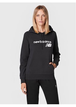 New Balance Bluza Classic Core Fleece WT03810 Czarny Relaxed Fit ze sklepu MODIVO w kategorii Bluzy damskie - zdjęcie 181071397