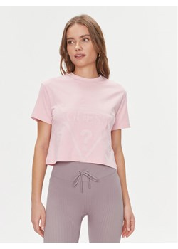 Guess T-Shirt Adele V2YI06 K8HM0 Różowy Regular Fit ze sklepu MODIVO w kategorii Bluzki damskie - zdjęcie 181072398