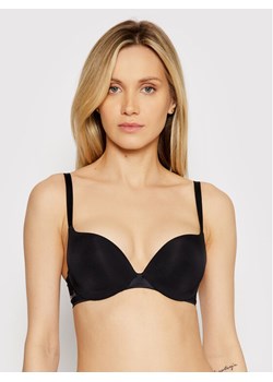 Chantelle Biustonosz push-up Essential C15G20 Czarny ze sklepu MODIVO w kategorii Biustonosze - zdjęcie 181073065