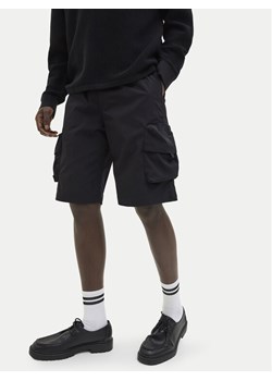 Jack&Jones Szorty materiałowe Cole 12269386 Czarny Cargo Fit ze sklepu MODIVO w kategorii Spodenki męskie - zdjęcie 181073359