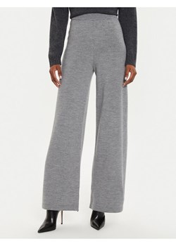 Weekend Max Mara Spodnie dzianinowe Epopea 2426336038 Szary Regular Fit ze sklepu MODIVO w kategorii Spodnie damskie - zdjęcie 181074017