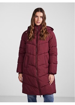 Pieces Kurtka zimowa 17126619 Bordowy Regular Fit ze sklepu MODIVO w kategorii Kurtki damskie - zdjęcie 181074549