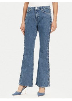 Guess Jeansy W5GA1E D4H7C Niebieski Boot Fit ze sklepu MODIVO w kategorii Jeansy damskie - zdjęcie 181074958