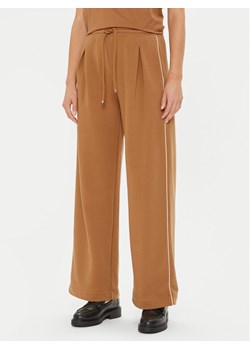 Max Mara Leisure Spodnie dresowe Curve 2426786068 Brązowy Regular Fit ze sklepu MODIVO w kategorii Spodnie damskie - zdjęcie 181075688