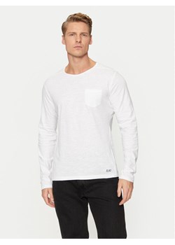 Blend Longsleeve Nicolai 20703060 Biały Regular Fit ze sklepu MODIVO w kategorii T-shirty męskie - zdjęcie 181075769
