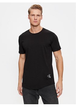 Calvin Klein Jeans T-Shirt J30J323482 Czarny Regular Fit ze sklepu MODIVO w kategorii T-shirty męskie - zdjęcie 181076088