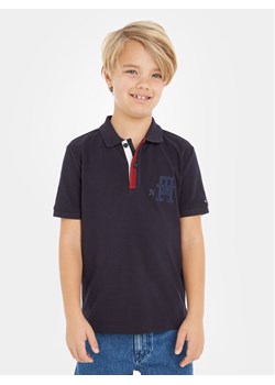 Tommy Hilfiger Polo Splitted Global Sripe KB0KB08318 D Granatowy Regular Fit ze sklepu MODIVO w kategorii T-shirty chłopięce - zdjęcie 181076926