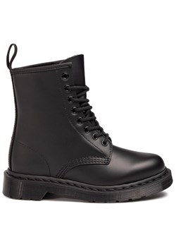 Dr. Martens Glany 1460 Mono 14353001 Czarny - id: 0000200723365 - marki Dr. Martens - 181077256 Dr. Martens Glany 1460 Mono 14353001 Czarny ze sklepu MODIVO w kategorii Buty zimowe męskie - zdjęcie 181077256