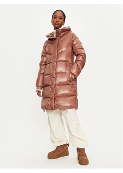 Woolrich Kurtka puchowa Aliquippa Long CFWWOU0926FRUT3085 Brązowy Regular Fit ze sklepu MODIVO w kategorii Kurtki damskie - zdjęcie 181078855
