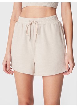 Cotton On Szorty materiałowe 6334946 Beżowy Regular Fit ze sklepu MODIVO w kategorii Szorty - zdjęcie 181081006
