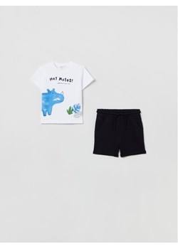 OVS Komplet t-shirt i szorty sportowe 1759108 Biały Regular Fit ze sklepu MODIVO w kategorii Komplety chłopięce - zdjęcie 181081055
