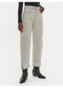ViCOLO Jeansy DS0003 Szary Boyfriend Fit ze sklepu MODIVO w kategorii Jeansy damskie - zdjęcie 181081368