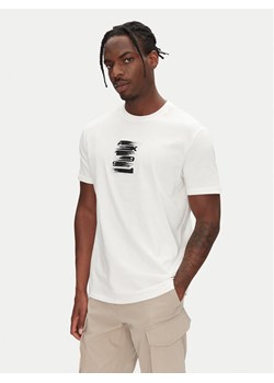 Armani Exchange T-Shirt XM000548 AF10362 U0009 Biały Regular Fit ze sklepu MODIVO w kategorii T-shirty męskie - zdjęcie 181084848