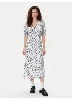 Tommy Jeans Sukienka letnia Bird DW0DW20336 Biały Regular Fit ze sklepu MODIVO w kategorii Sukienki - zdjęcie 181084885