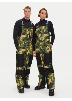 Colourwear Spodnie snowboardowe 7010296C6700 Khaki Regular Fit ze sklepu MODIVO w kategorii Spodnie męskie - zdjęcie 181085558