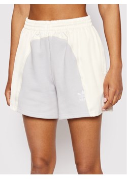 adidas Szorty sportowe adicolor Split Treofil HC7038 Kolorowy Relaxed Fit ze sklepu MODIVO w kategorii Szorty - zdjęcie 181086847
