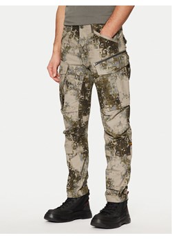 G-Star Raw Spodnie materiałowe Rovic 3D D02190 G787 Khaki Tapered Fit ze sklepu MODIVO w kategorii Spodnie męskie - zdjęcie 181087315