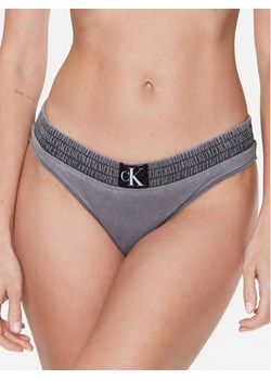 Calvin Klein Swimwear Dół od bikini KW0KW01990 Szary ze sklepu MODIVO w kategorii Stroje kąpielowe - zdjęcie 181087686