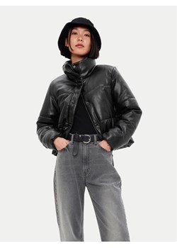 Gap Kurtka z imitacji skóry 486399 Czarny Regular Fit ze sklepu MODIVO w kategorii Kurtki damskie - zdjęcie 181088018