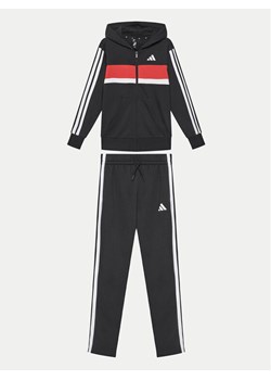 adidas Dres Seasonal Essentials Tiberio 3-Stripes JI6036 Czarny Regular Fit ze sklepu MODIVO w kategorii Dresy chłopięce - zdjęcie 181088347