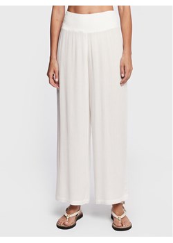 Lauren Ralph Lauren Spodnie dzianinowe 20151090 Biały Regular Fit ze sklepu MODIVO w kategorii Spodnie damskie - zdjęcie 181089415