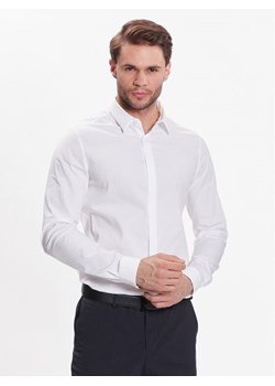 Calvin Klein Koszula Hidden K10K109891 Biały Extra Slim Fit ze sklepu MODIVO w kategorii Koszule męskie - zdjęcie 181090396