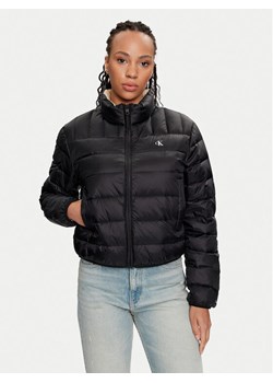 Calvin Klein Jeans Kurtka puchowa J20J222585 Czarny Regular Fit ze sklepu MODIVO w kategorii Kurtki damskie - zdjęcie 181090988