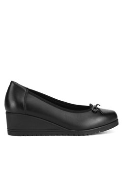 Go Soft Półbuty EST-MARGARET-01 Czarny ze sklepu MODIVO w kategorii Półbuty damskie - zdjęcie 181091229