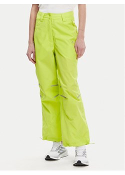 adidas by Stella McCartney Spodnie dresowe Stella McCartney Woven JG5783 Zielony Loose Fit ze sklepu MODIVO w kategorii Spodnie damskie - zdjęcie 181093748