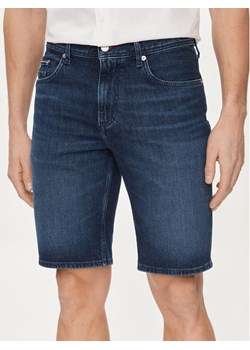 Tommy Hilfiger Szorty jeansowe Brooklyn MW0MW35176 Granatowy Straight Fit ze sklepu MODIVO w kategorii Spodenki męskie - zdjęcie 181093799