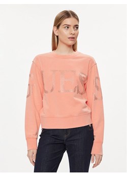 Guess Bluza Vintage Logo W4GQ10 KC8I0 Koralowy Relaxed Fit ze sklepu MODIVO w kategorii Bluzy damskie - zdjęcie 181094447