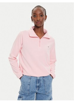 Tommy Jeans Polar DW0DW19751 Różowy Regular Fit ze sklepu MODIVO w kategorii Bluzy damskie - zdjęcie 181094605