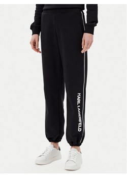 KARL LAGERFELD Spodnie dresowe A2W10149 Czarny Regular Fit ze sklepu MODIVO w kategorii Spodnie damskie - zdjęcie 181094787