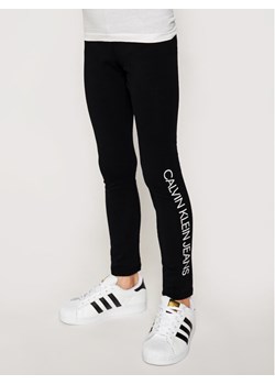 Calvin Klein Jeans Legginsy Logo IG0IG00740 Czarny Slim Fit ze sklepu MODIVO w kategorii Spodnie chłopięce - zdjęcie 181095016