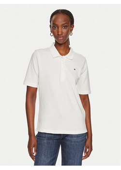 Tommy Hilfiger Polo 1985 WW0WW43224 Écru Regular Fit - id: 0000304081002 - marki Tommy Hilfiger - 181095755 Tommy Hilfiger Polo 1985 WW0WW43224 Écru Regular Fit ze sklepu MODIVO w kategorii Bluzki damskie - zdjęcie 181095755