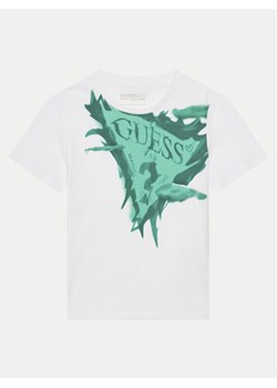 Guess T-Shirt L5GI20 K8HM4 Biały Regular Fit ze sklepu MODIVO w kategorii T-shirty chłopięce - zdjęcie 181095948