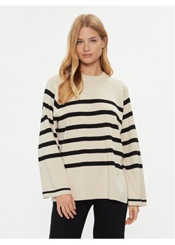 Noisy May Sweter 27027534 Beżowy Relaxed Fit ze sklepu MODIVO w kategorii Swetry damskie - zdjęcie 181096416