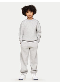 Tommy Hilfiger Dres Timeless KS0KS00561 Szary Regular Fit - id: 0000303864309 - marki Tommy Hilfiger - 181097176 Tommy Hilfiger Dres Timeless KS0KS00561 Szary Regular Fit ze sklepu MODIVO w kategorii Dresy chłopięce - zdjęcie 181097176