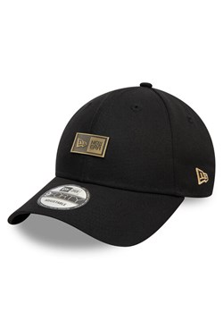 New Era Czapka z daszkiem Badge 4FORTY 60595304 Czarny ze sklepu MODIVO w kategorii Czapki z daszkiem męskie - zdjęcie 181098059